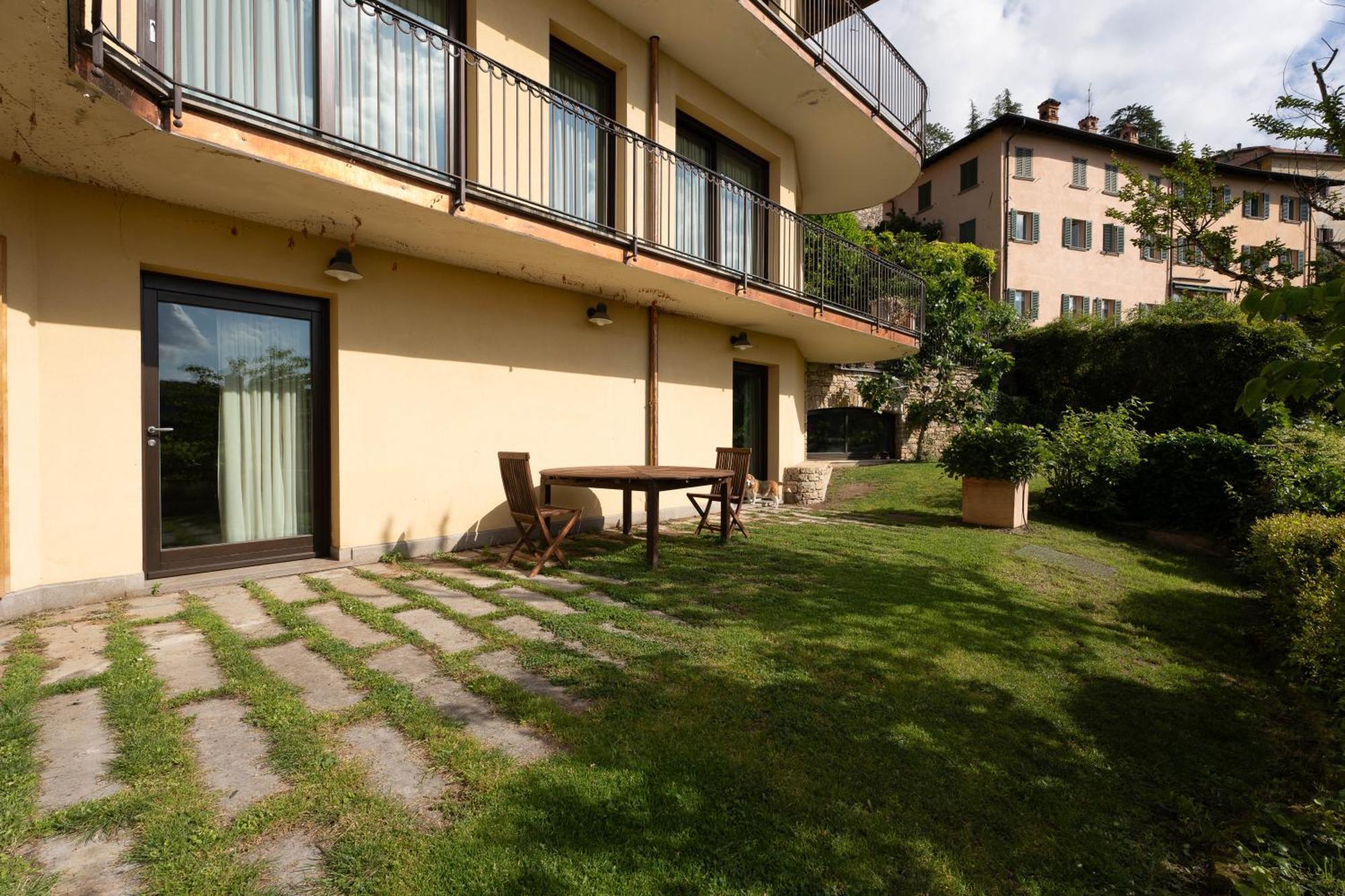 Apartments Vistallihouse Bergamo Kültér fotó